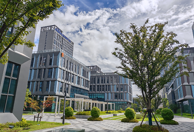 博尔塔拉工业地产投资新蓝海——新能源产业园区崛起